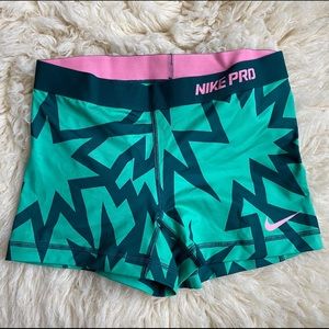 Nike compression shorts M